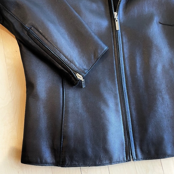 Women’s Updated Contemporary Leather Moto Jacket - Picture 3 of 4